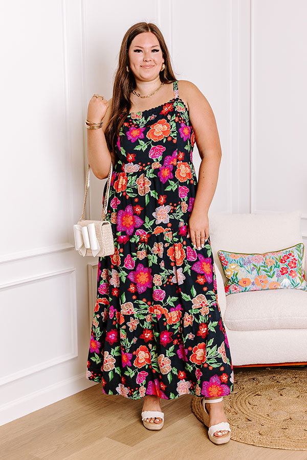 Fabulous Fiesta Floral Maxi Dress Curves 3XL / Navy Fabulous Fiesta Floral Maxi Dress Curves 3XL / Navy