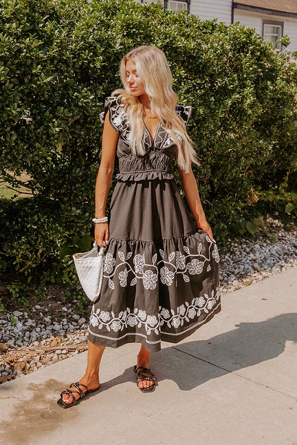 Grace and Glamour Embroidered Linen-Blend Midi Grace and Glamour Embroidered Linen-Blend Midi