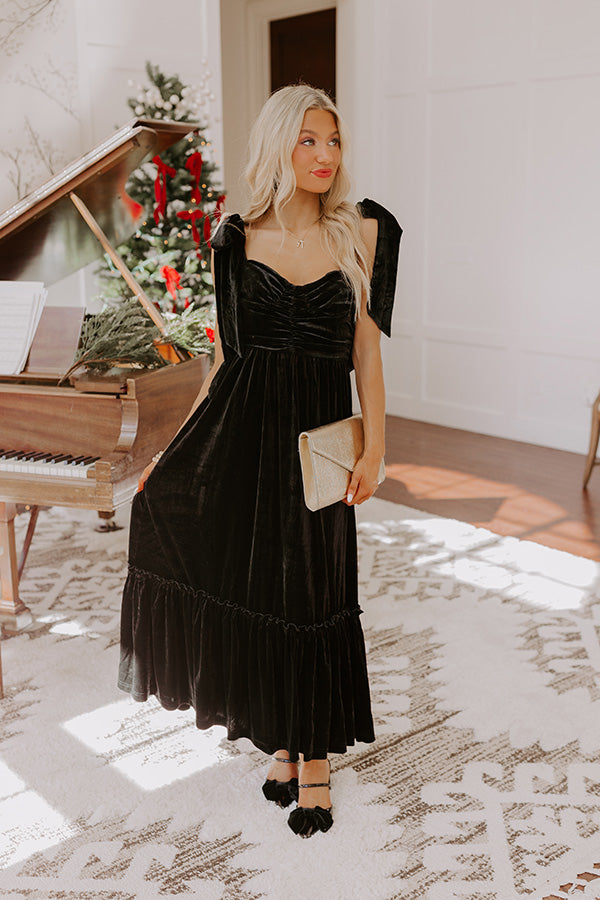 Cranberry Martini Velvet Midi in Black L / Black Cranberry Martini Velvet Midi in Black L / Black