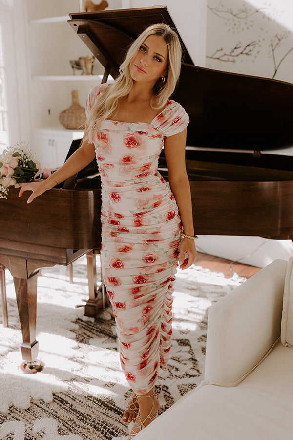 Lost in Love Floral Ruched Midi Dress S / Peach Lost in Love Floral Ruched Midi Dress S / Peach