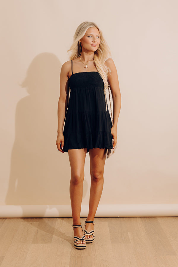 Cue The Chic Smocked Romper S / Black Cue The Chic Smocked Romper S / Black