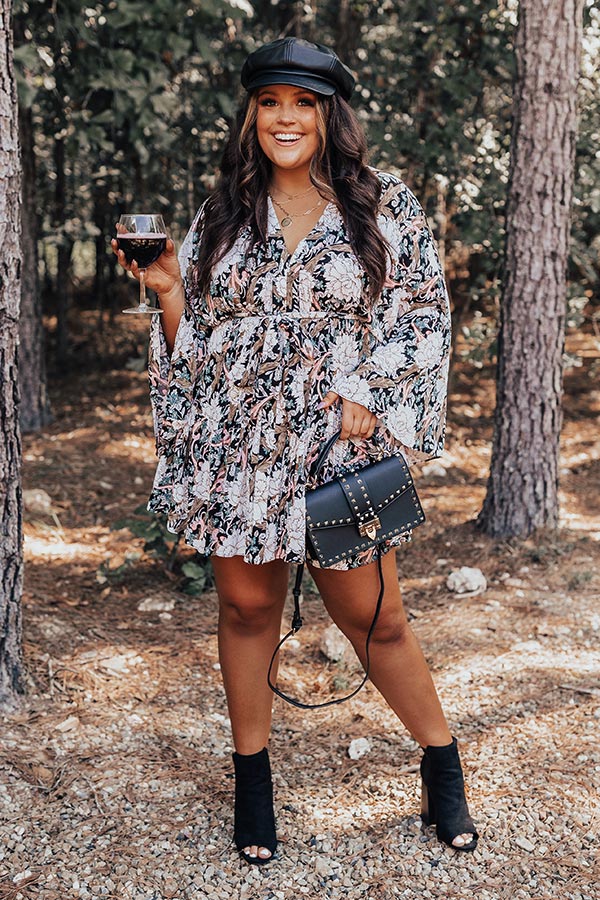 The Violette Floral Dress in Black Curves The Violette Floral Dress in Black Curves