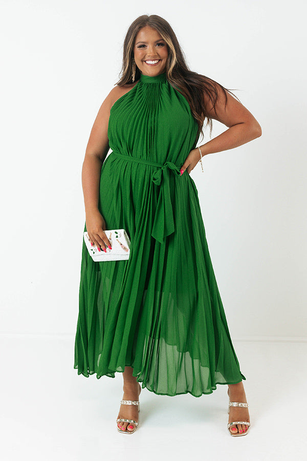 Point Of Pretty Pleated Maxi Dress In Kelly Green Curves Point Of Pretty Pleated Maxi Dress In Kelly Green Curves