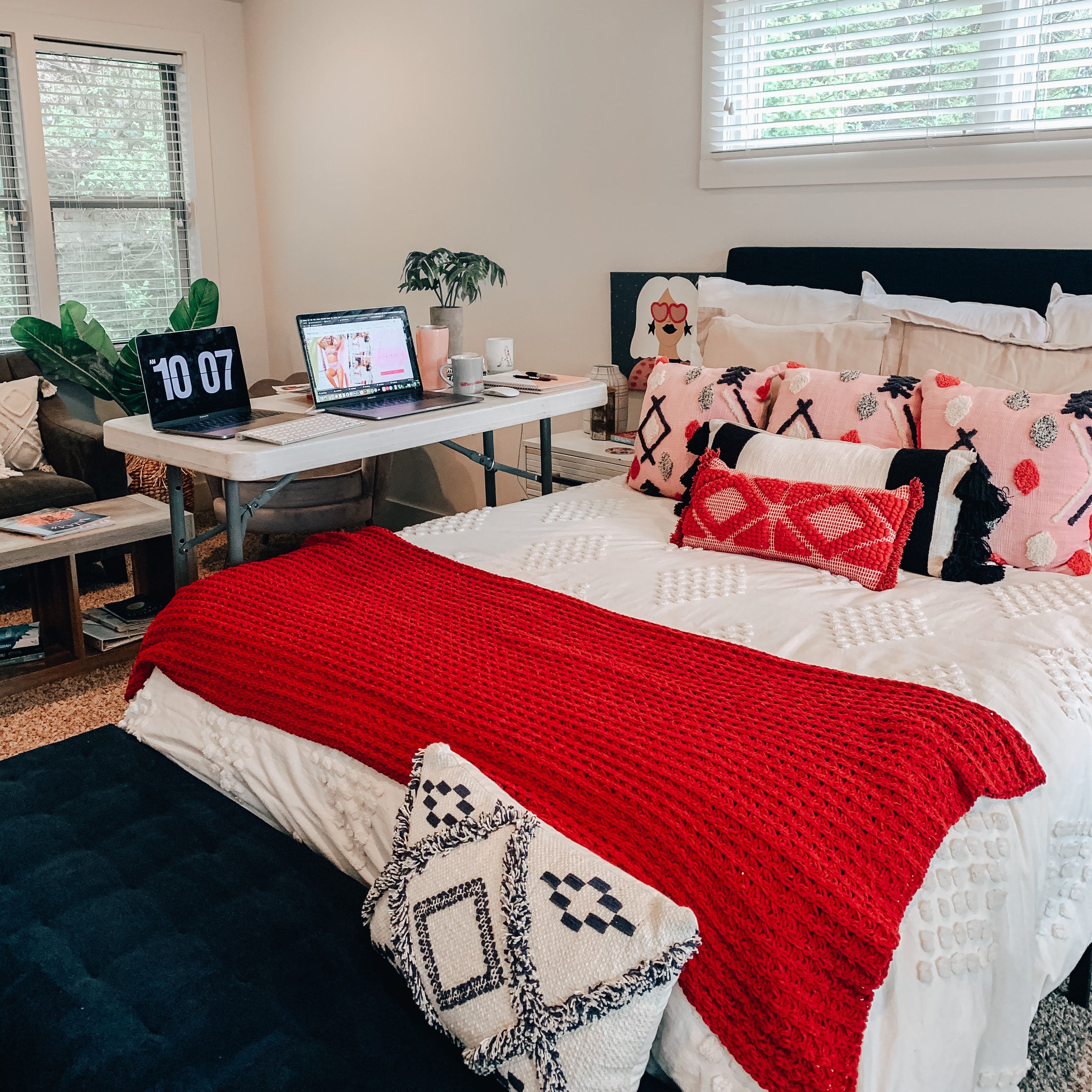 Tips for Decorating Your Home Office - Impressions Online Boutique