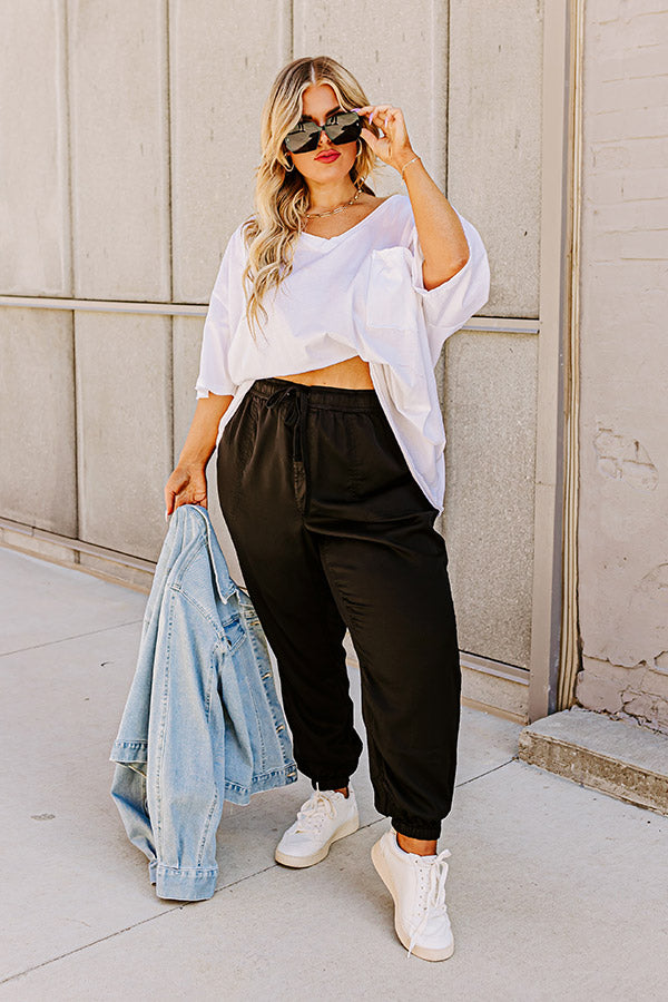 The Tryston Midrise Joggers In Black Curves