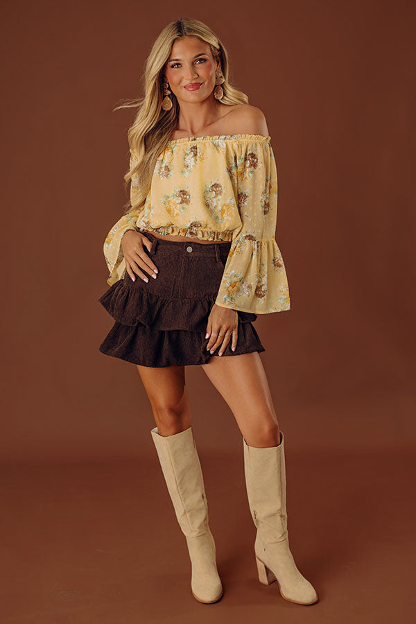 Weekend Oasis Floral Crop Top Image - 2
