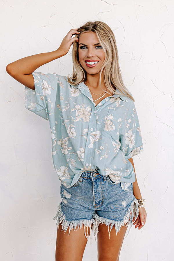 Tulum Toasts Floral Top in Light Sky Blue