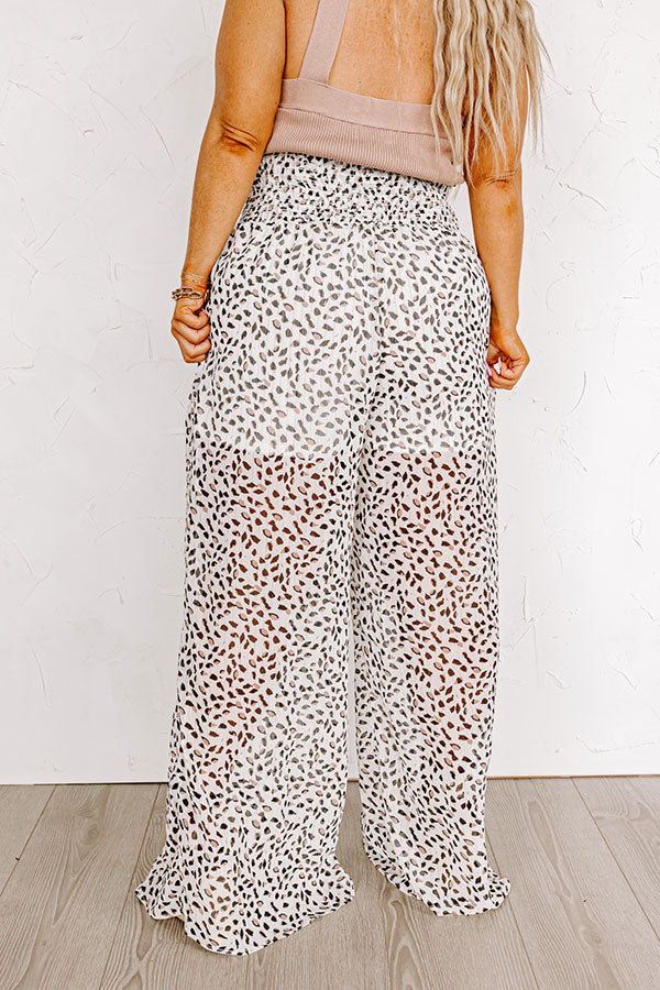 Boat Weekend High Waist Pants in White Curves
