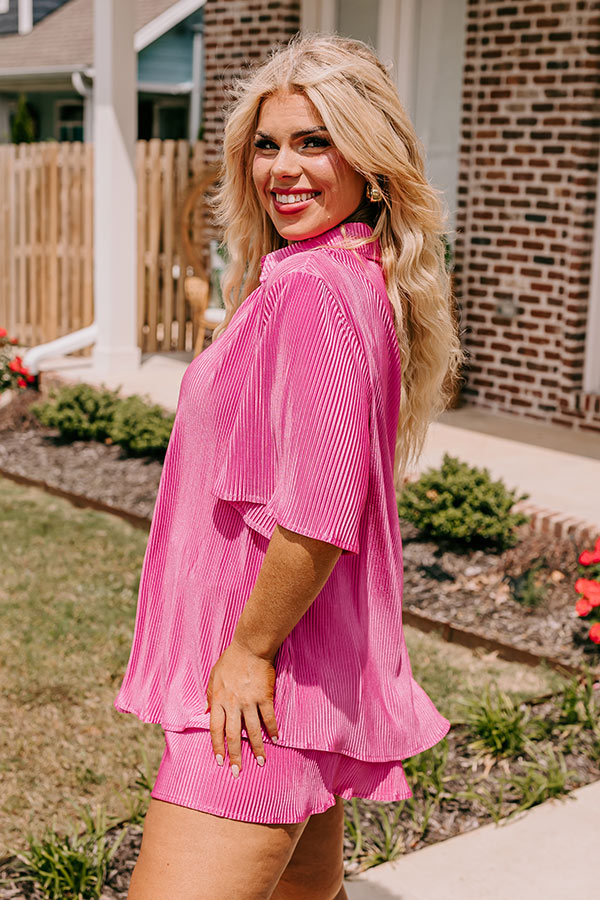 Tour The Town Pleated Top In Pink Curves