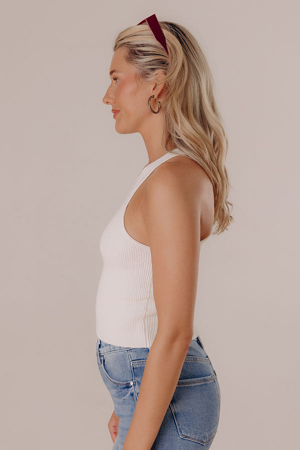 Express It Out Sculpt Top In White Image - 3