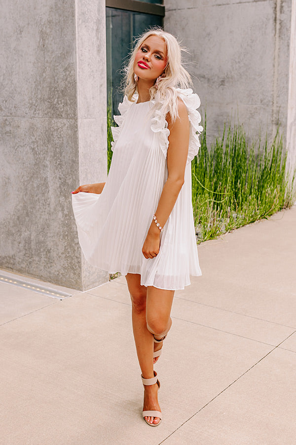 Honeysuckle Dreams Pleated Dress In White