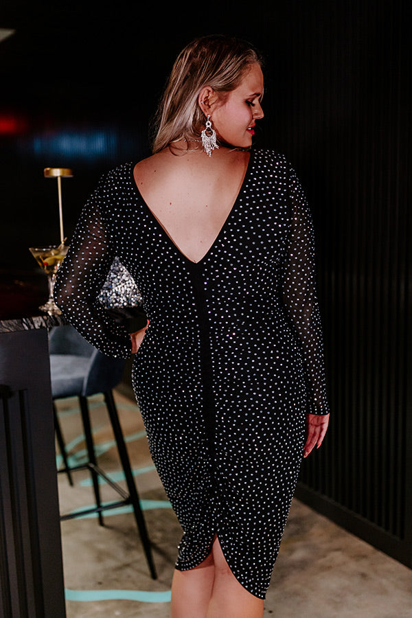 Strolling The Red Carpet Midi Curves