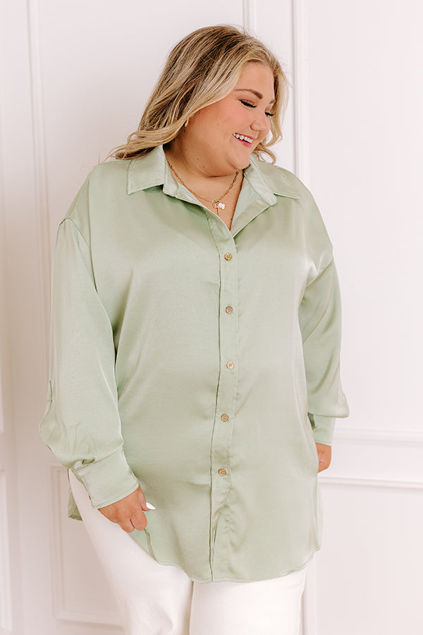 Simply Charmed Button Up In Pear Curves