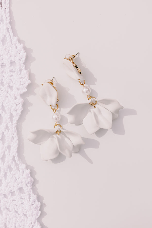 Chic And Sincere Earrings In White