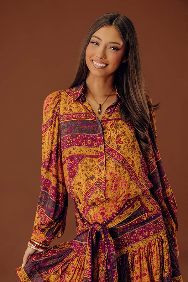 Phenomenal Story Button Up Image - 2