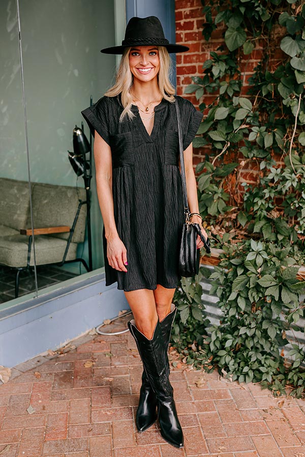 Long Weekend Wonderful Shift Dress In Black