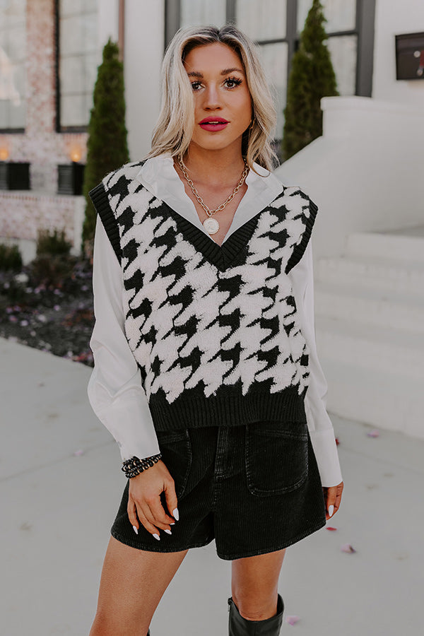 Seasonal Warmth Houndstooth Sweater Vest