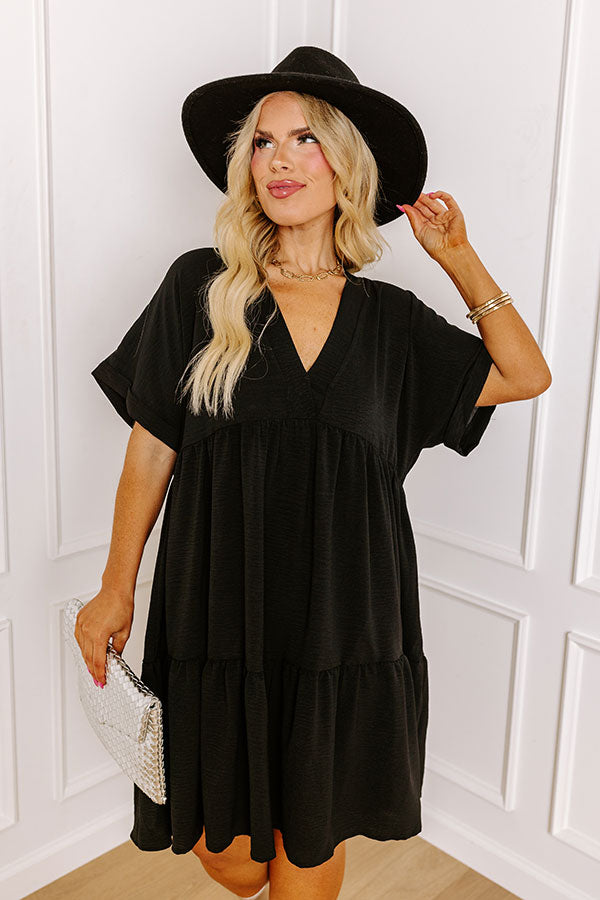 Cool Cruise Shift Dress in Black Curves