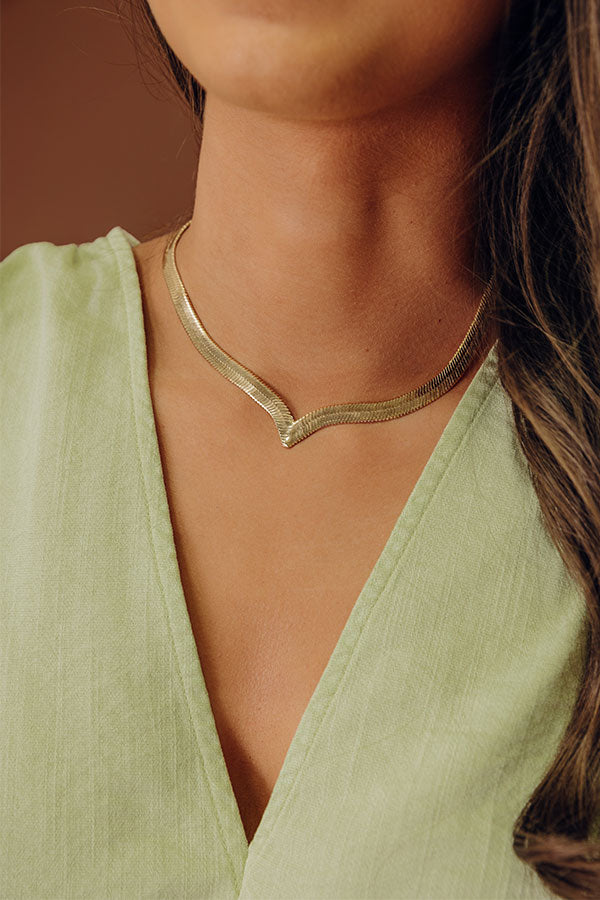 Sleek Silhouettes Necklace