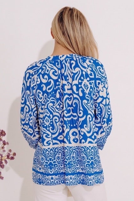 Santorini Season Shift Top in Ocean Blue Image - 3