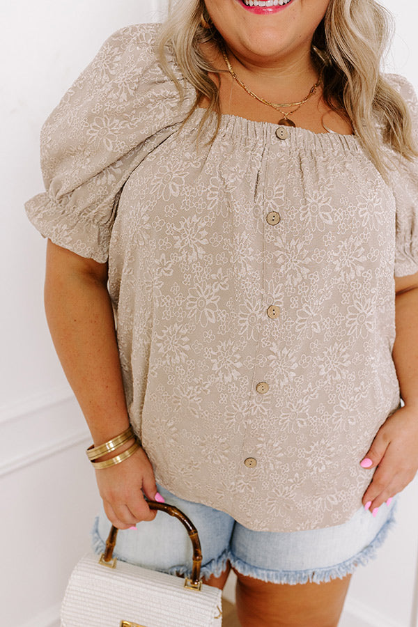 Charming Moment Floral Top Curves