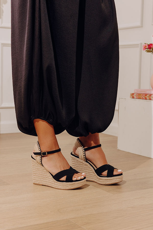 The Lucero Wedge in Black Image - 1
