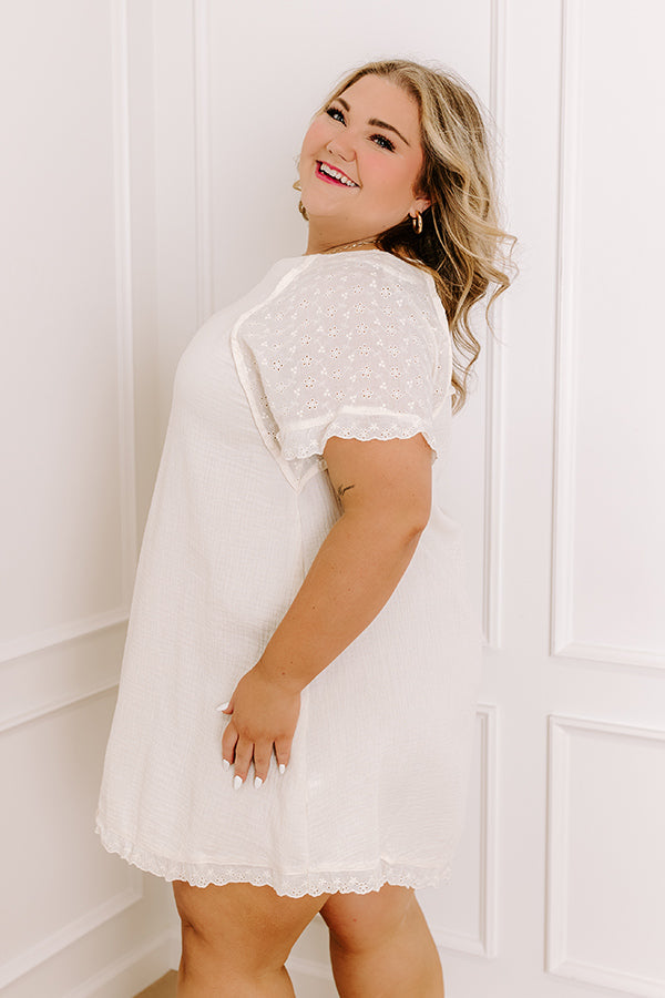 Sunday Mornings Eyelet Shift Dress in Cream Curves