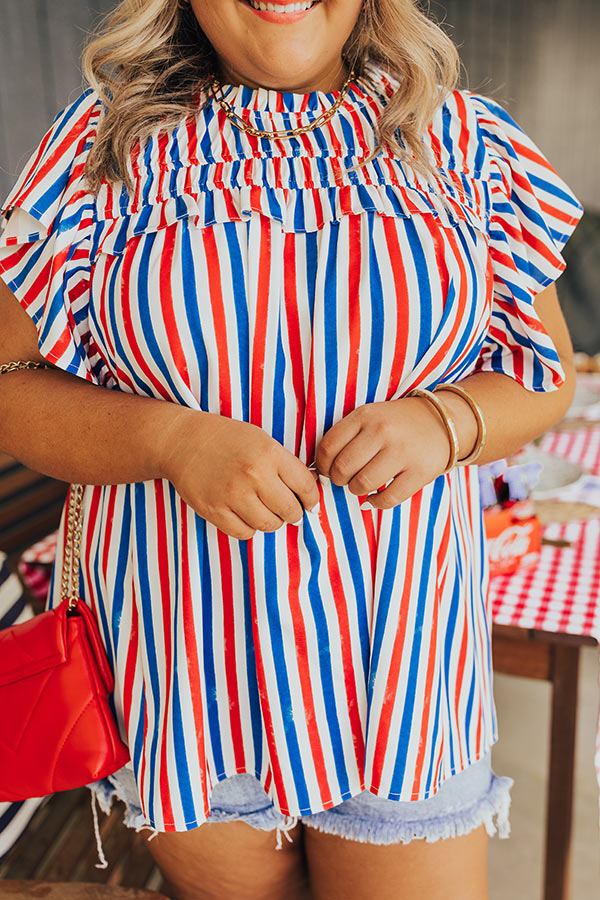 Smiles and Stripes Shift Top Curves