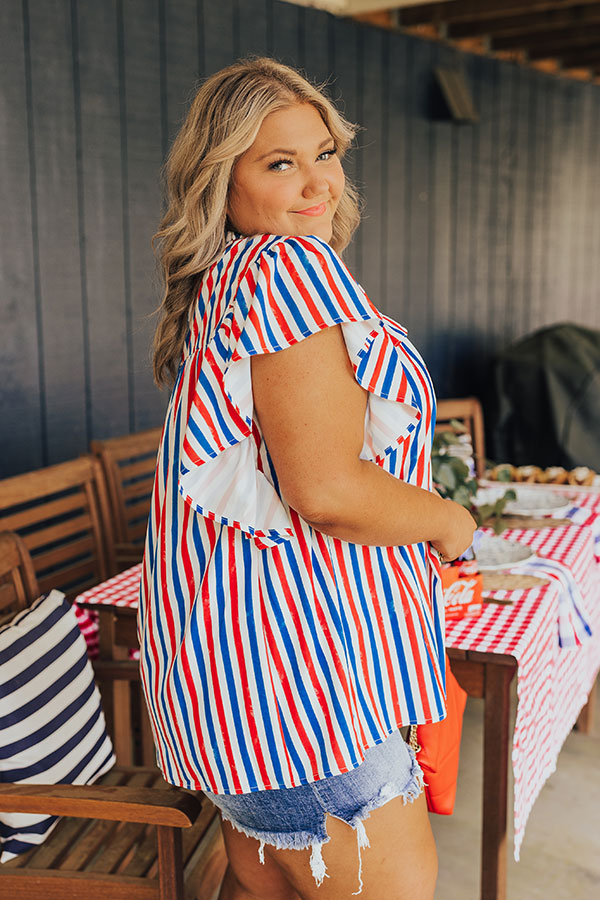 Smiles and Stripes Shift Top Curves