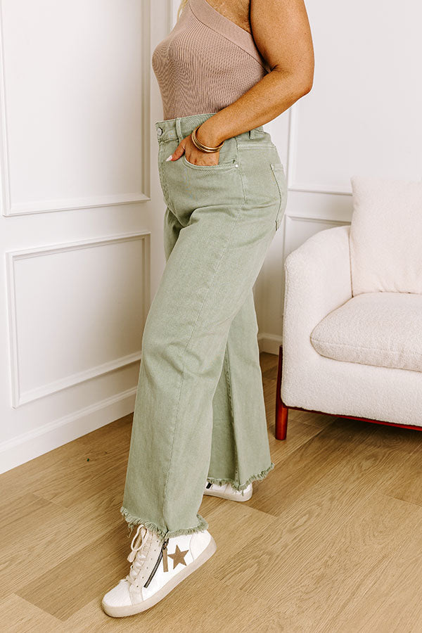 Risen Iris Midrise Wide Leg Jean in Sage Curves