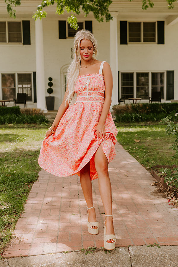 Garden Gorgeous Jacquard Midi in Peach