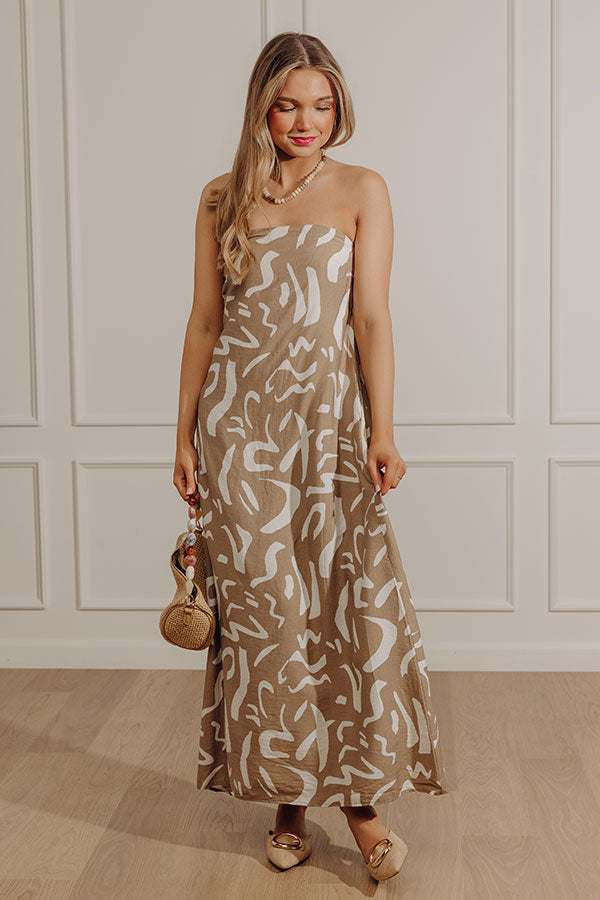 Bungalow Views Maxi Dress in Taupe Image - 2