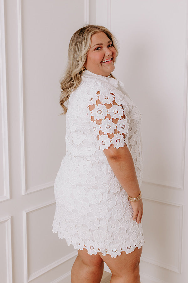 Sunshine Sunday Crochet Mini Dress in White Curves 1XL / White Sunshine Sunday Crochet Mini Dress in White Curves 1XL / White