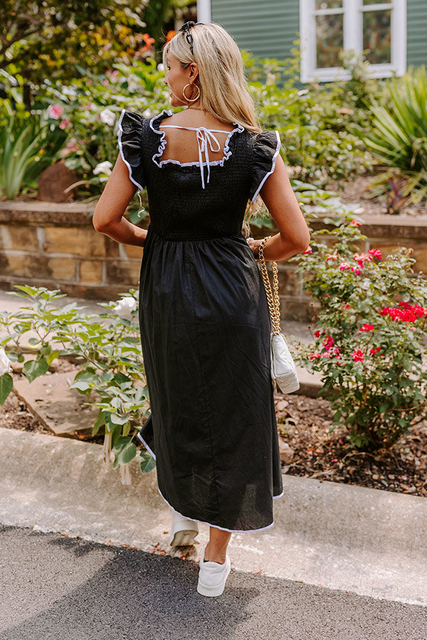 Mimosa Mingle Smocked Midi in Black