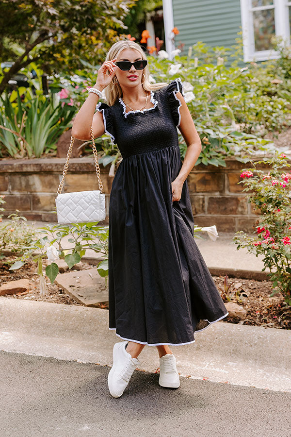 Mimosa Mingle Smocked Midi in Black