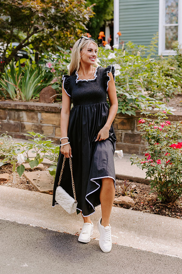 Mimosa Mingle Smocked Midi in Black