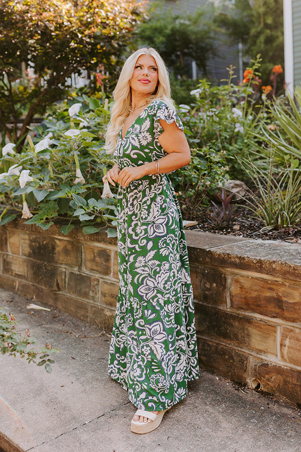Front Porch Sippin' Maxi Dress in Hunter Green Curves Front Porch Sippin' Maxi Dress in Hunter Green Curves