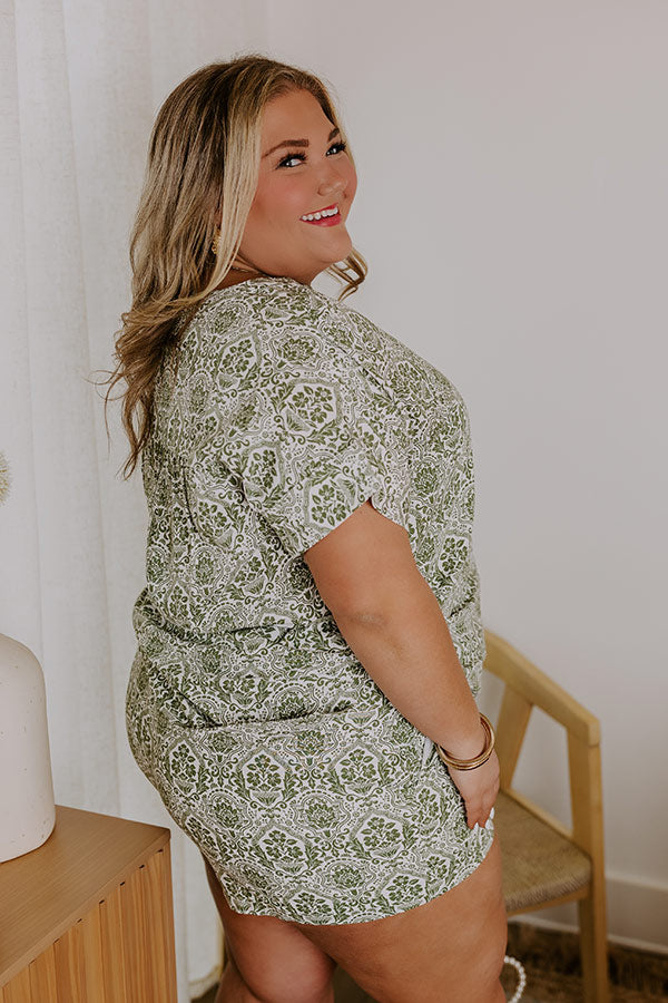 Mykonos Muse Linen-Blend Floral Top Curves   