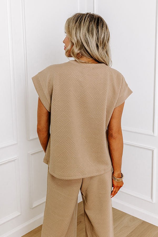 Cue The Cozy Shift Top in Warm Taupe