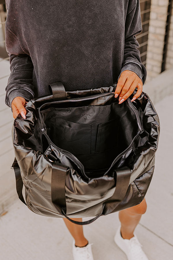 Weekend Getaway Puffer Tote in Black