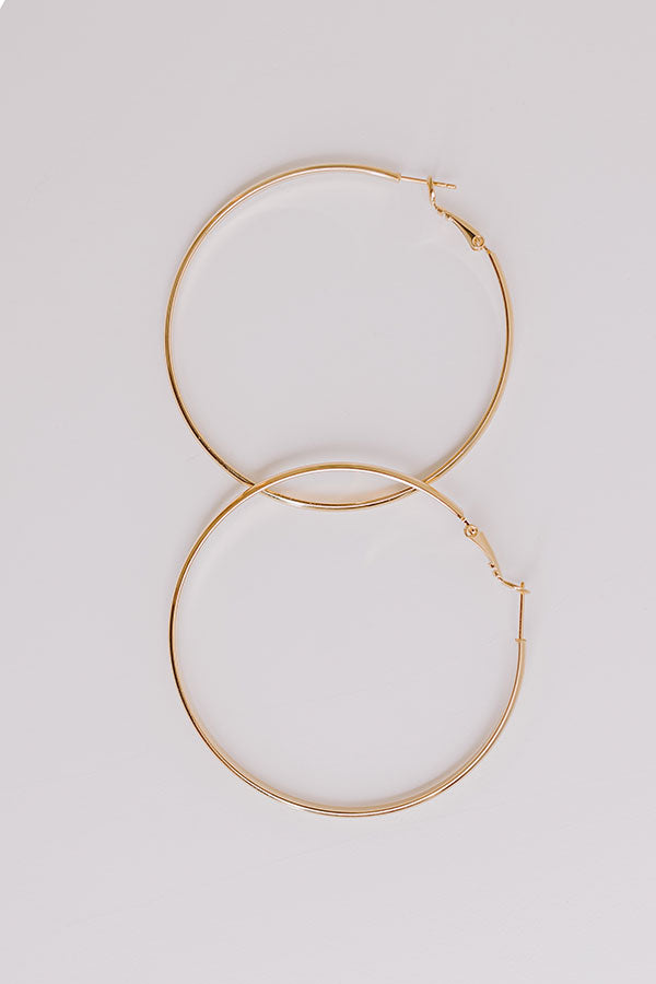 Cue The Chic Hoop Earrings