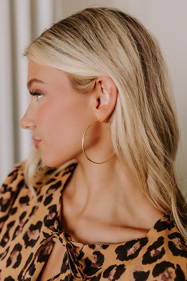 Cue The Chic Hoop Earrings