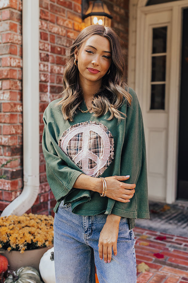 Peace And Love Vintage Wash Tee in Hunter Green