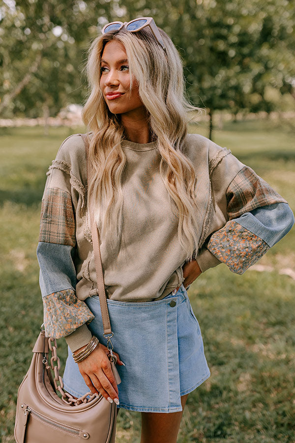 Boho Feels Sweatshirt in Beige