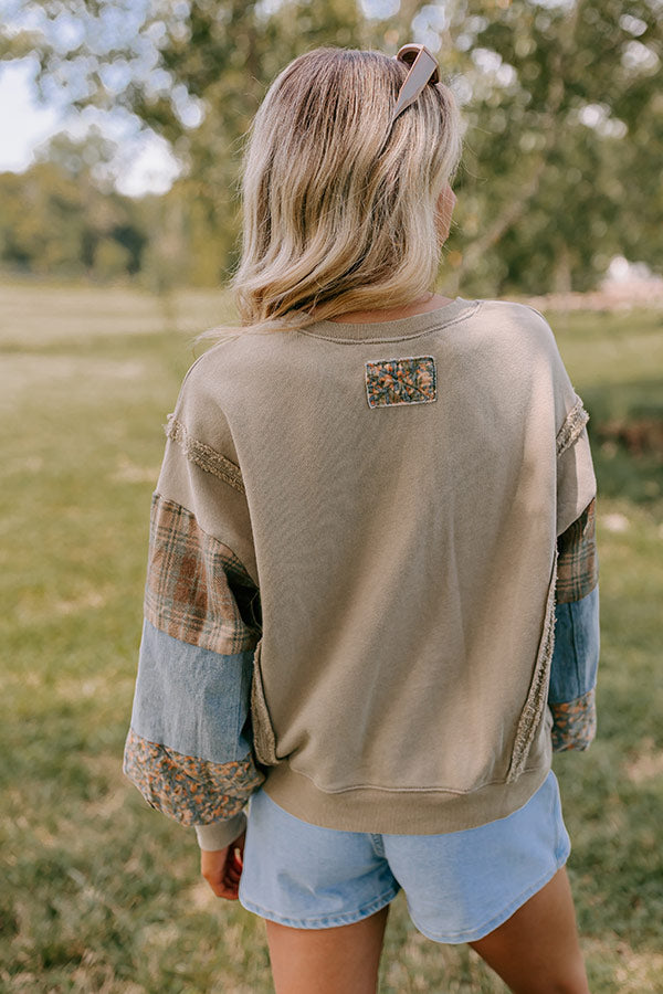 Boho Feels Sweatshirt in Beige