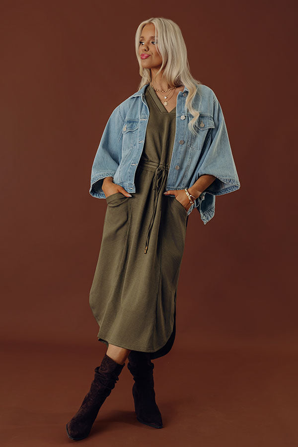 Madison Avenue Stroll Midi in Olive Image - 2
