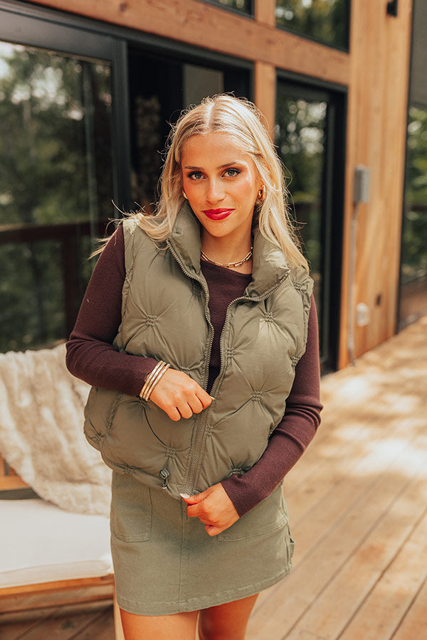 Mountain Top Morning Puffer Vest in Olive