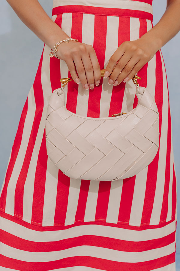 Easy To Style Faux Leather Woven Purse in Ivory