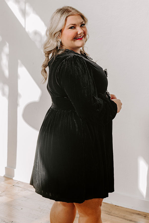 Bows And Kisses Velvet Mini Dress in Black Curves 2XL / Black Bows And Kisses Velvet Mini Dress in Black Curves 2XL / Black