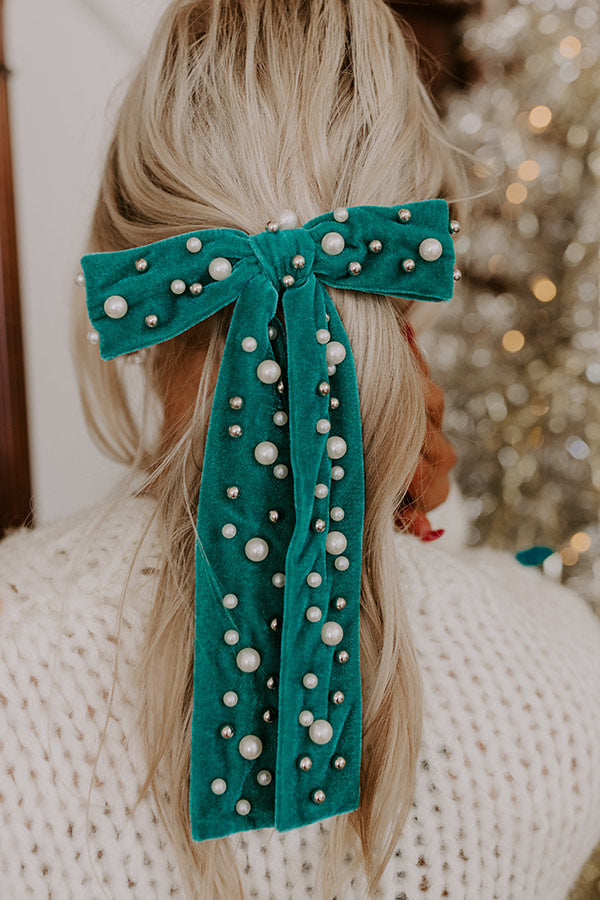 Spotlight Darling Pearl Embellished Bow Hair Clip in Teal